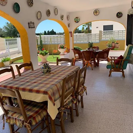 Con Piscina De Oliva Holiday home Playa